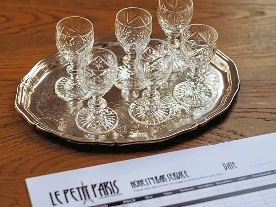 Le Petit Paris