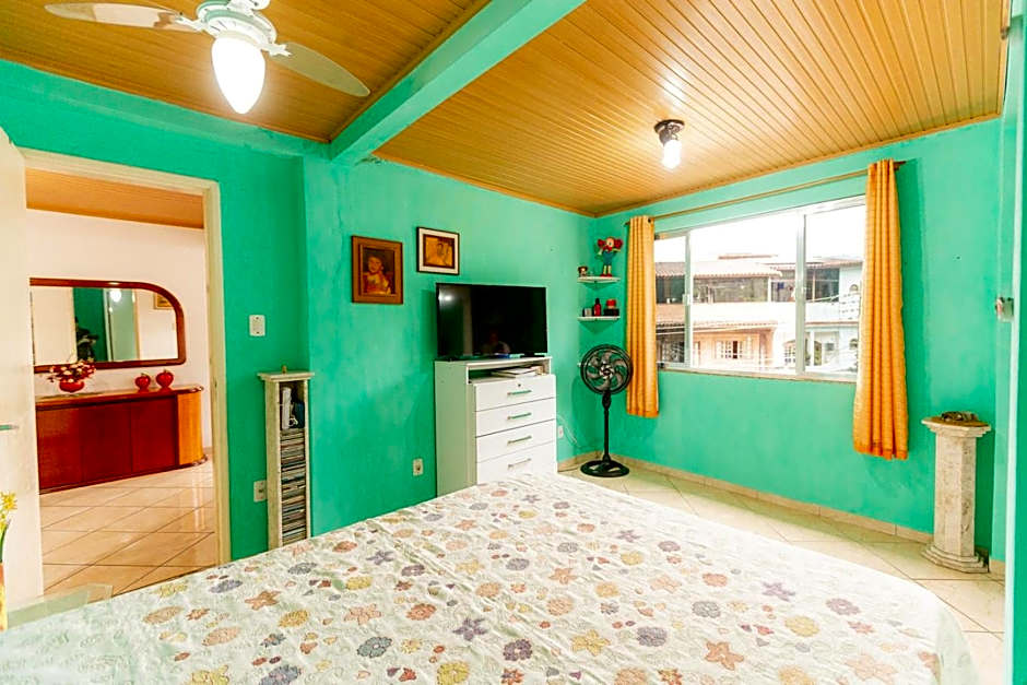 Apto a 800m da Praia do Jardim em Angra dos Reis