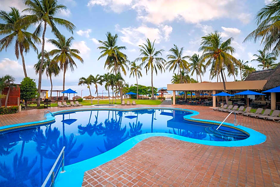 Grand Decameron Complex Bucerias, A Trademark All-Inclusive Resort