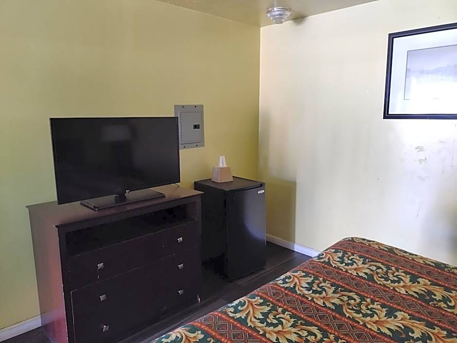 Budget Inn and Suites Mount Ephraim