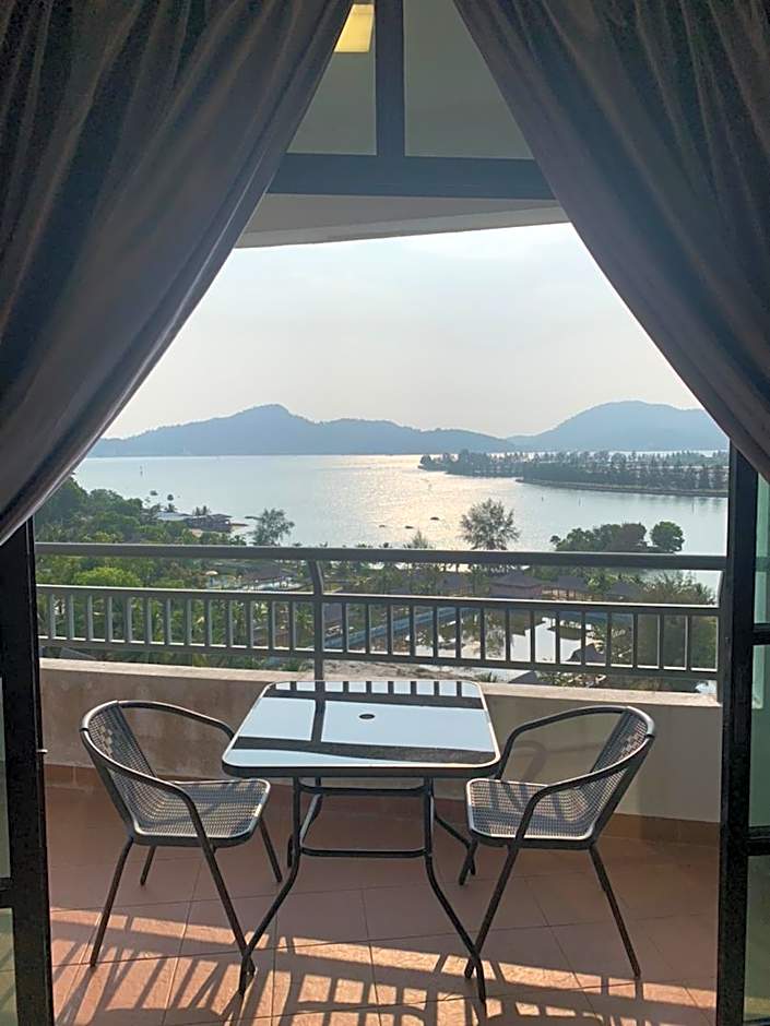 Marina Heights Hotel Residences