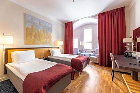Classic Twin Room