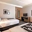 La Quinta Inn & Suites by Wyndham Lake Mary