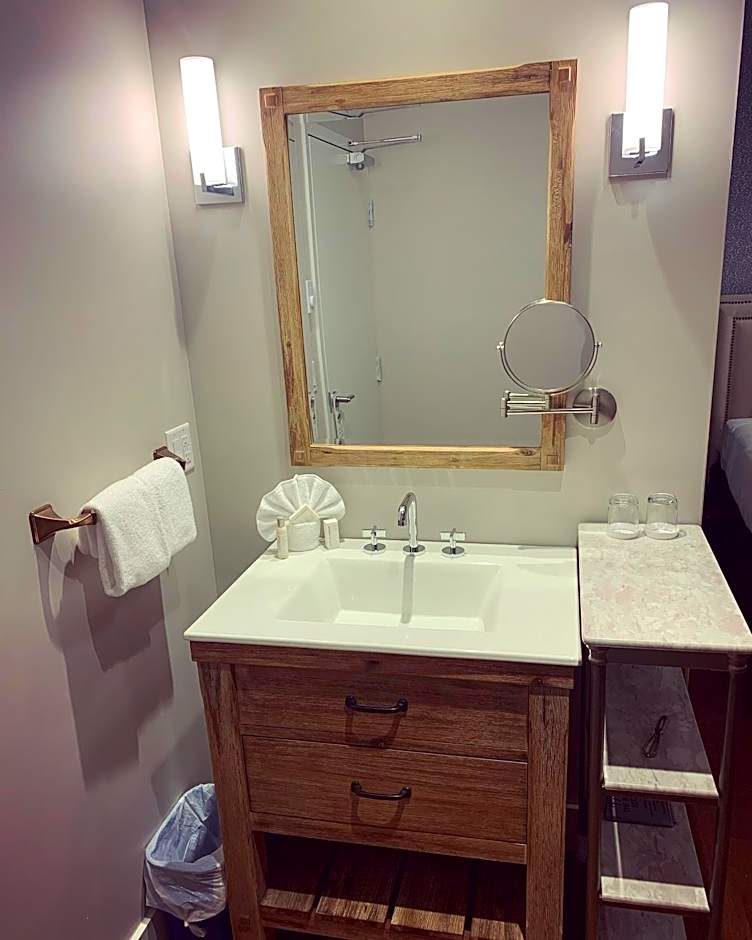 The Bedford Regency Hotel