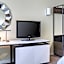 Renaissance by Marriott Las Vegas Hotel