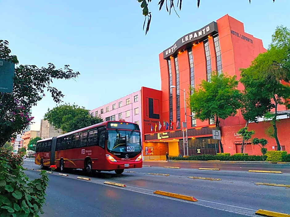 Hotel Lepanto