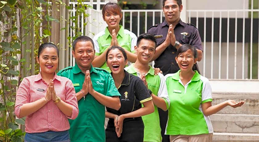 Grandmas Plus Hotel Legian