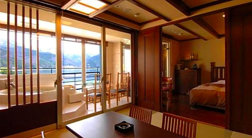 Lakeland Hotel Mizunosato