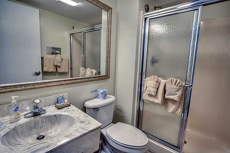 La Fiesta Ocean Inn And Suites