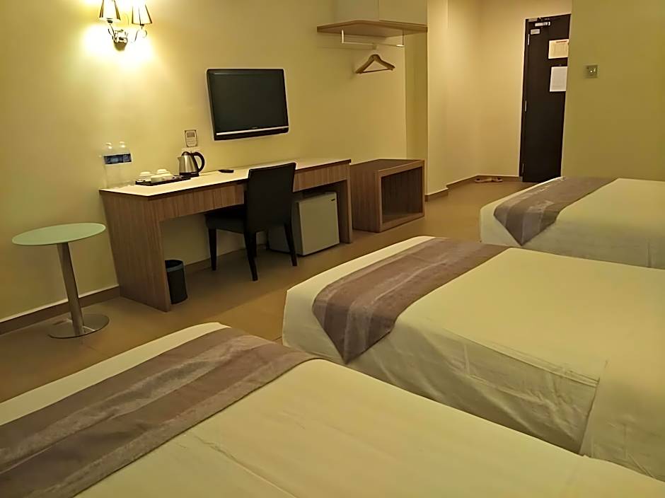 Grand Court Hotel