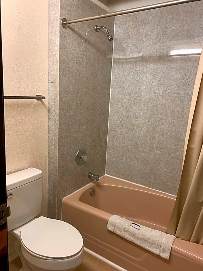 Tollway Inn Beloit