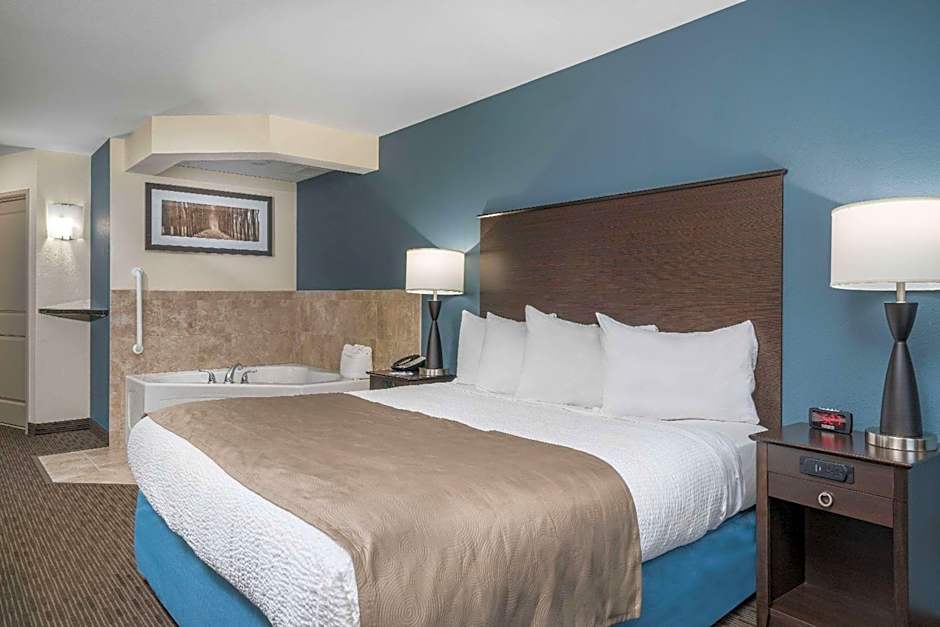 AmericInn by Wyndham Winona