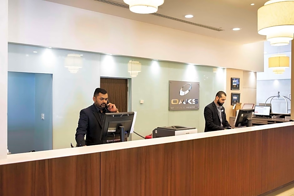 Oaks Glenelg Plaza Pier Suites