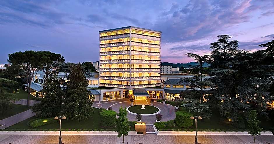 Tritone LUXURY HOTEL THERMAE & SPA