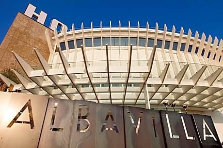 Albavilla Hotel & Co