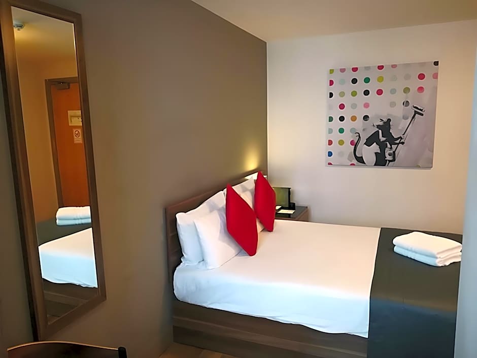 Britannia Study Hotel
