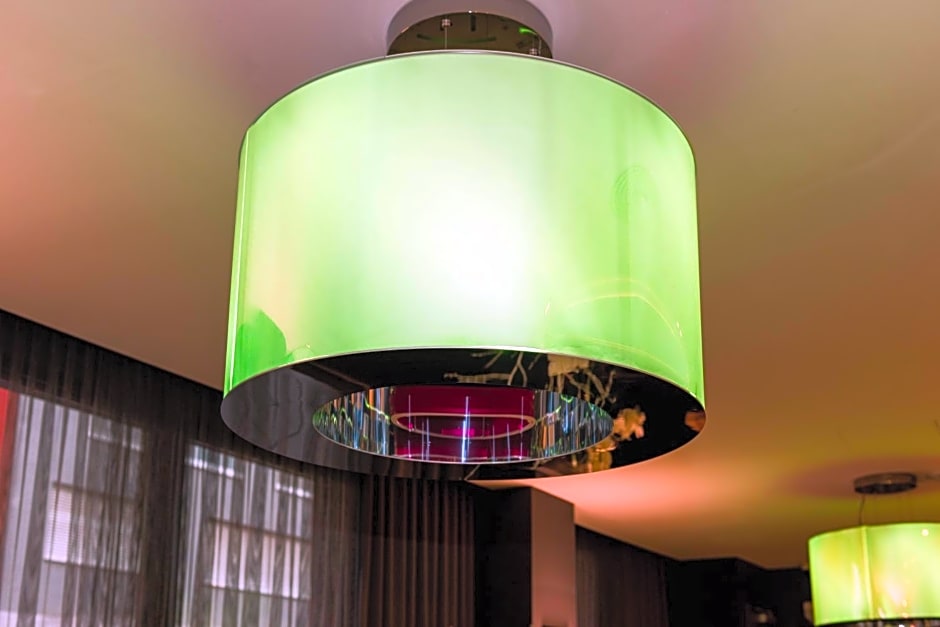 Bliss Hotel