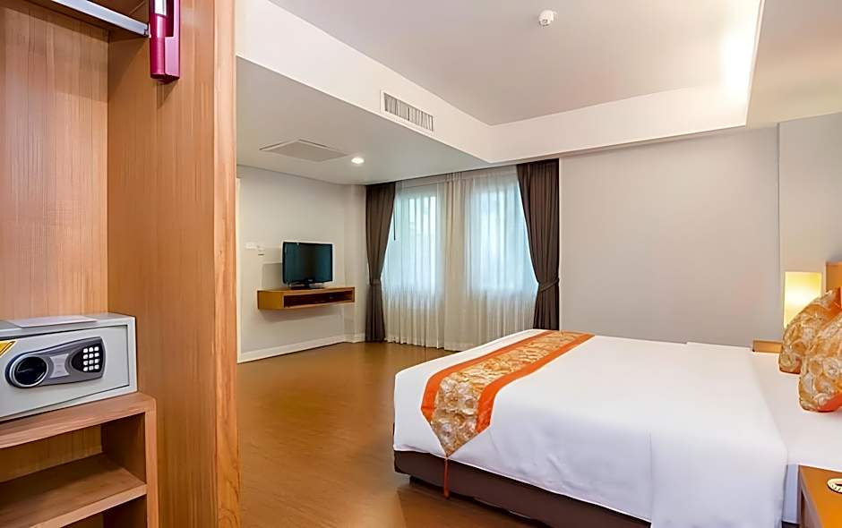 Avion Hotel