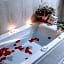 Hotel 99