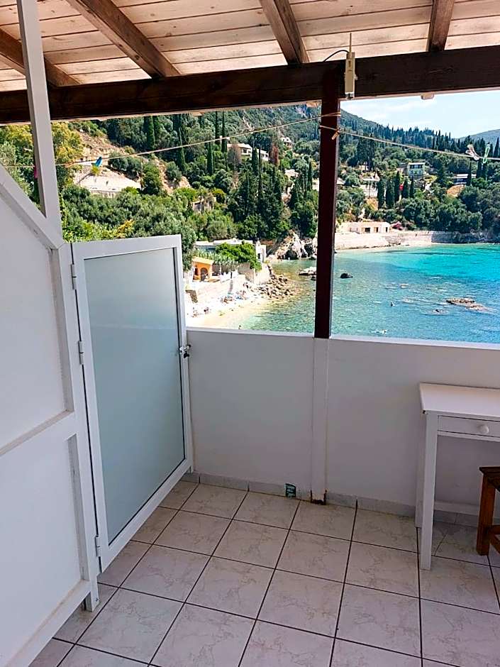 Dolphin Sea View Rooms