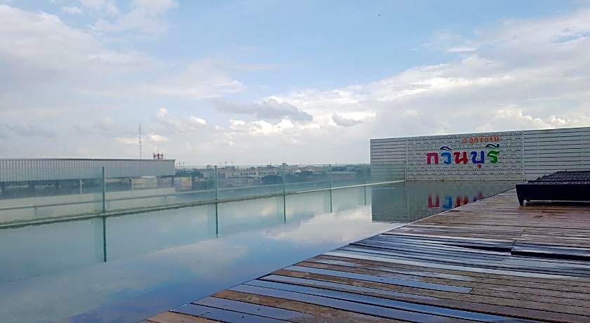 Kavinburi Green Hotel