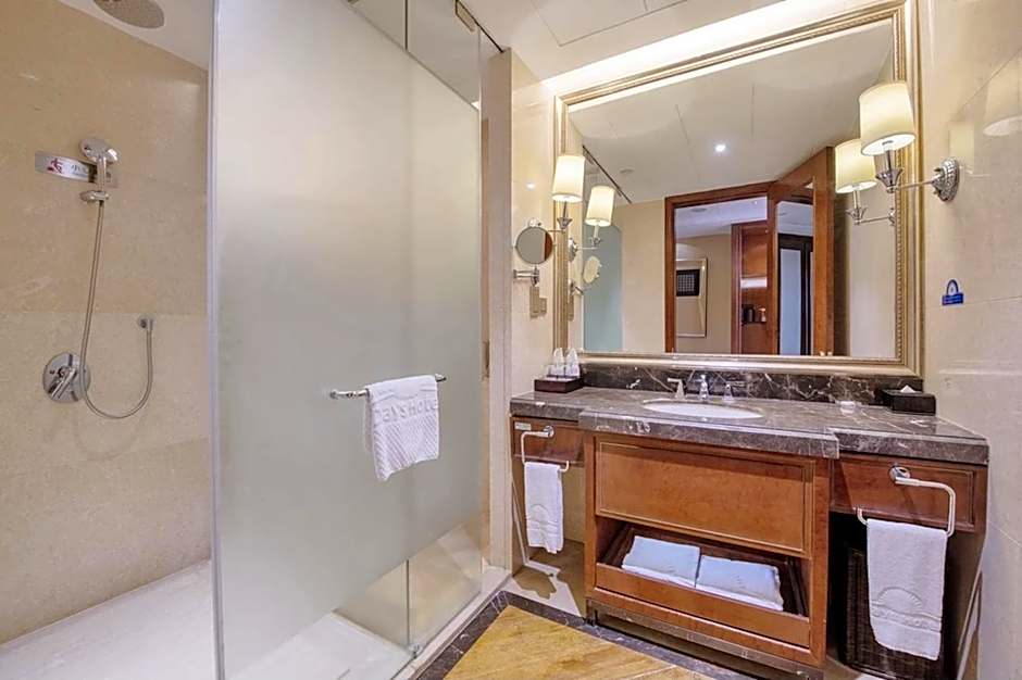 Days Hotel by Wyndham Logan City Huizhou