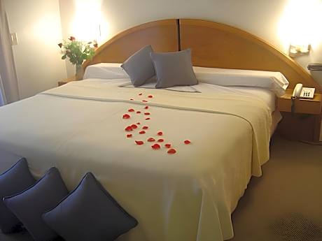 Apartment Double Bed