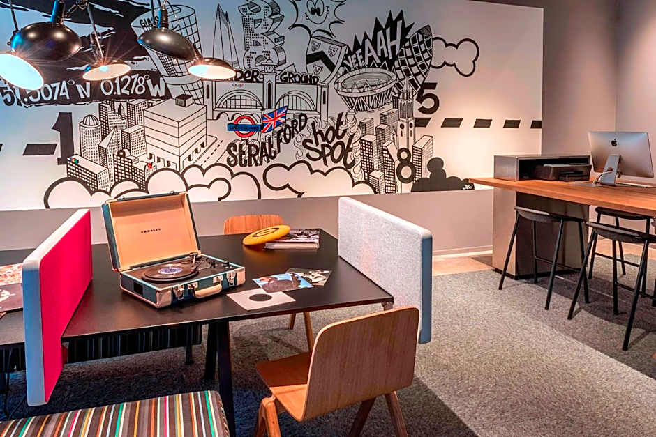 Moxy by Marriott London Stratford