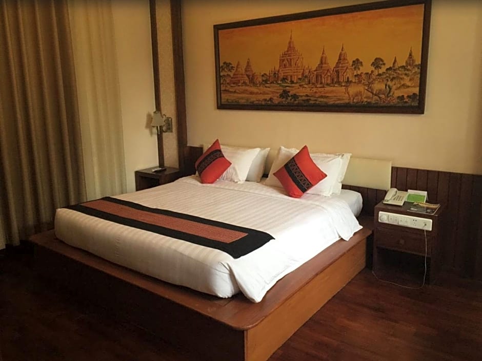 Shwe Yee Pwint Hotel