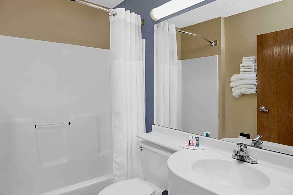 Microtel Inn and Suites Clear Lake