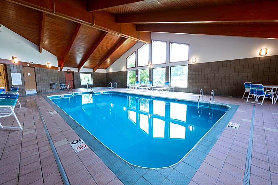 AmericInn by Wyndham Sturgeon Bay