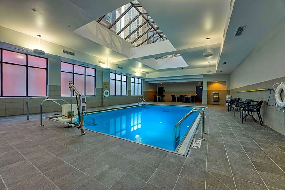 Hampton Inn By Hilton And Suites Downtown Chicago
