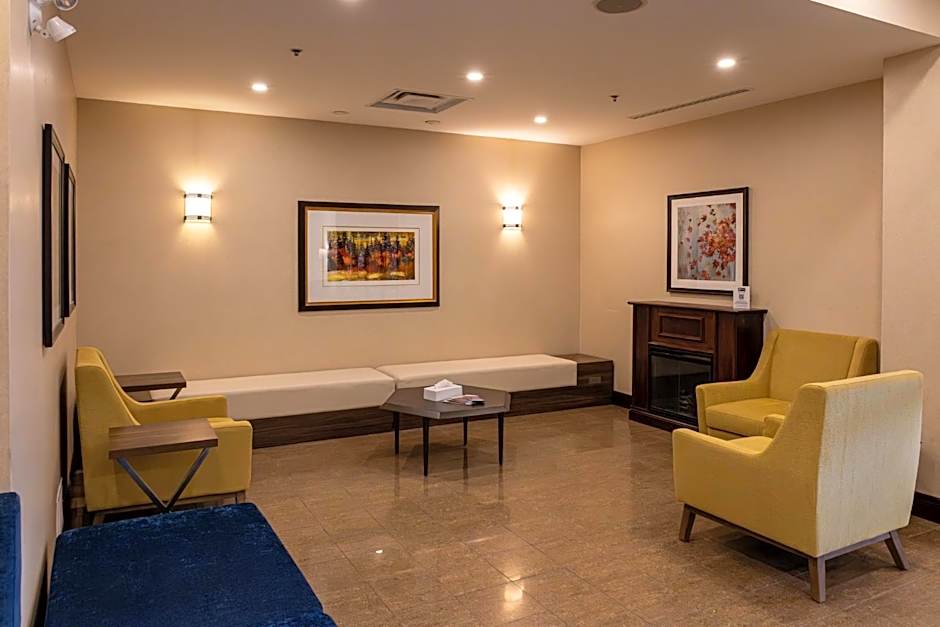 Holiday Inn Express Hotel & Suites Brockville By IHG