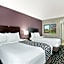 La Quinta Inn & Suites by Wyndham New Cumberland Harrisburg