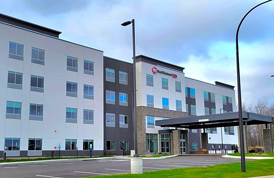 Best Western Plus Grand Rapids MN