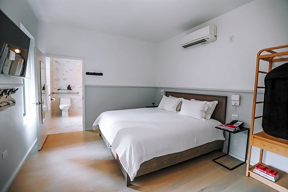 Washington Jefferson at Times Square