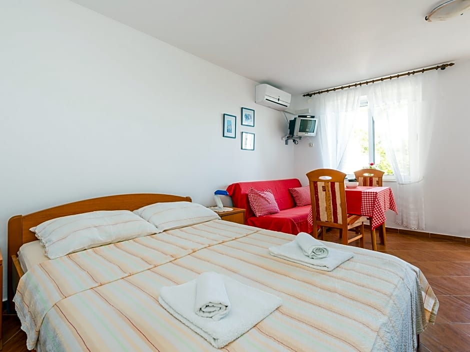 Photo 1 of 8 of Standard Studio with Terrace and Sea View