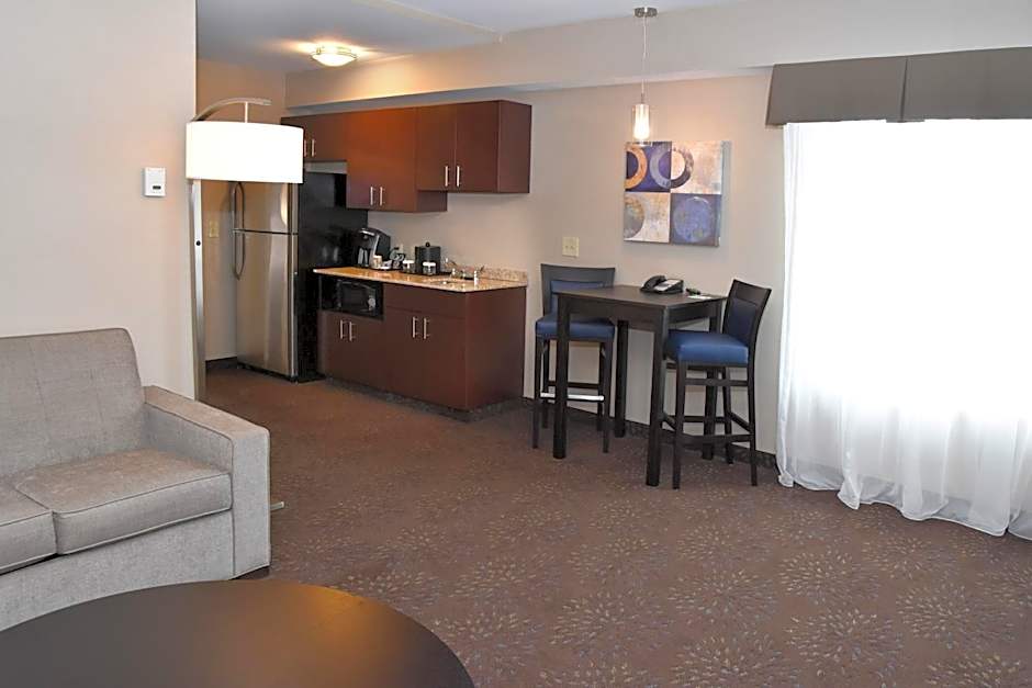 Holiday Inn Canton-Belden Village By IHG