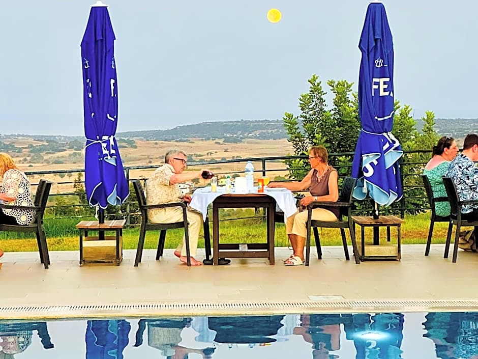 Celebi Garden Hotel - Cittaslow Retreat