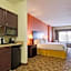 Holiday Inn Express Hotel & Suites Kansas City Sports Complex By IHG