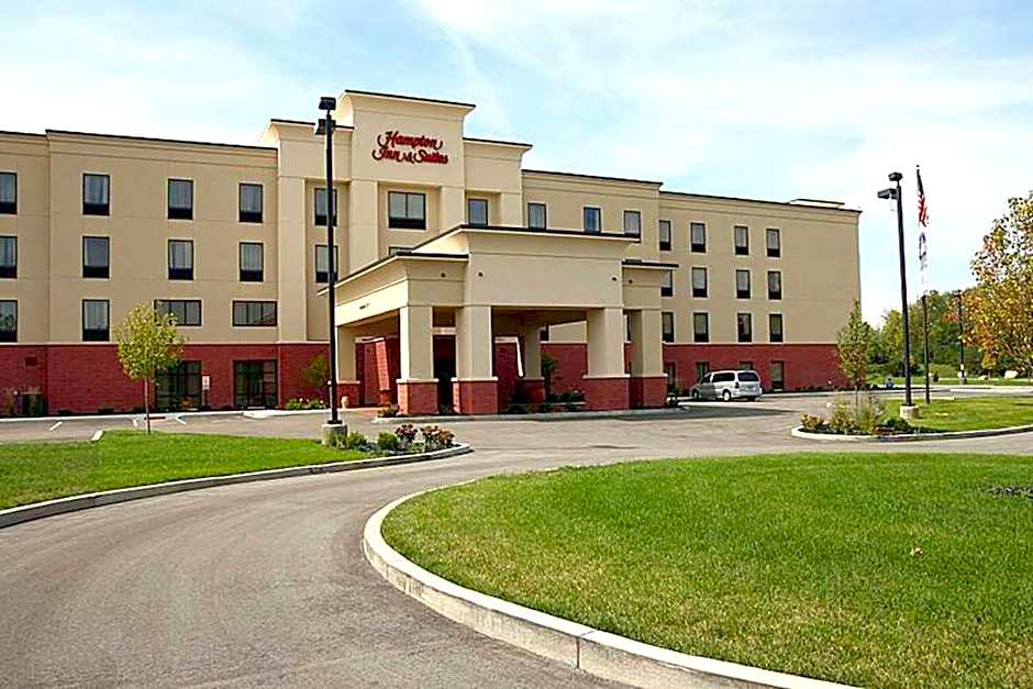 Photo 1 of 41 of Hampton Inn & Suites Dayton-Airport