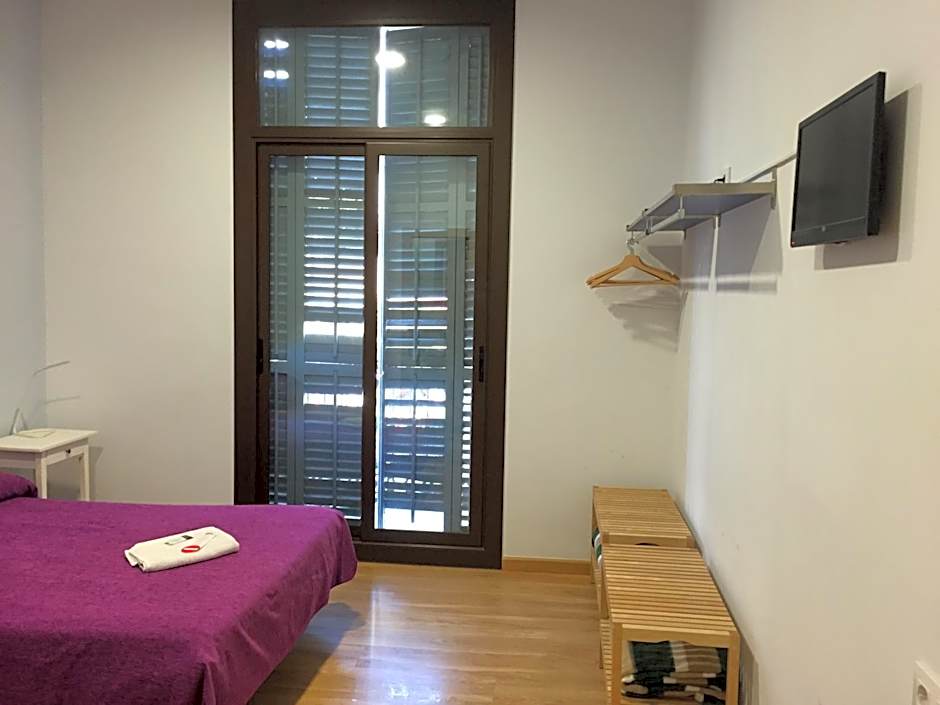 Hostal Delfos