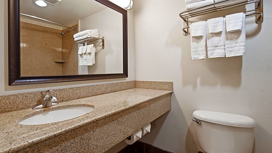 SureStay Plus Hotel by Best Western Lubbock Medical Center