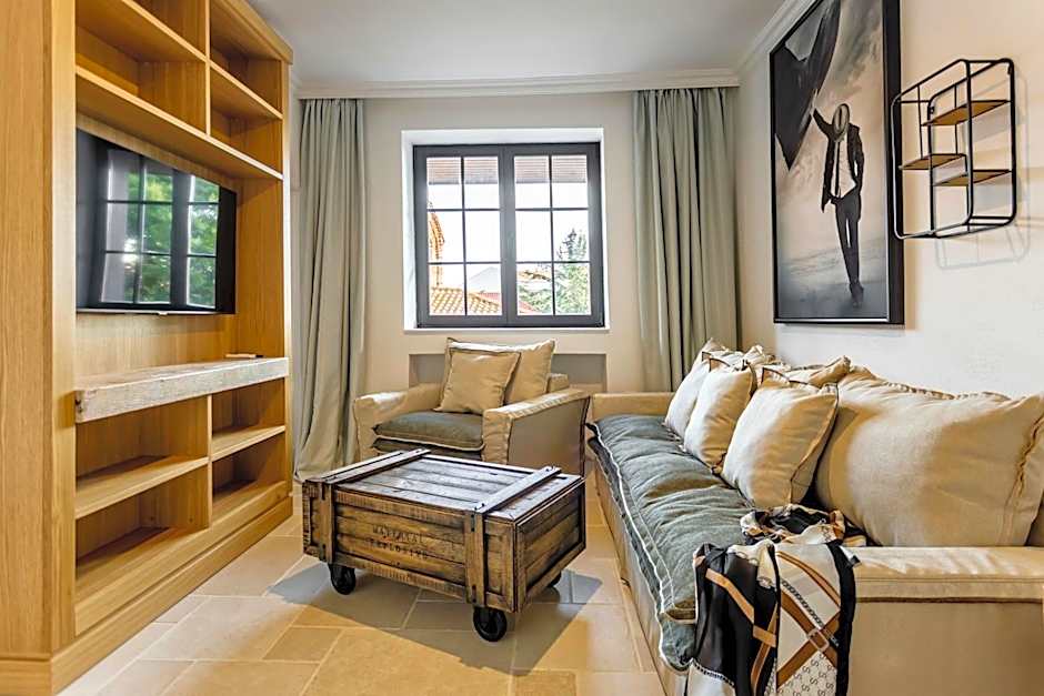 Castro Mesembria Boutique Hotel