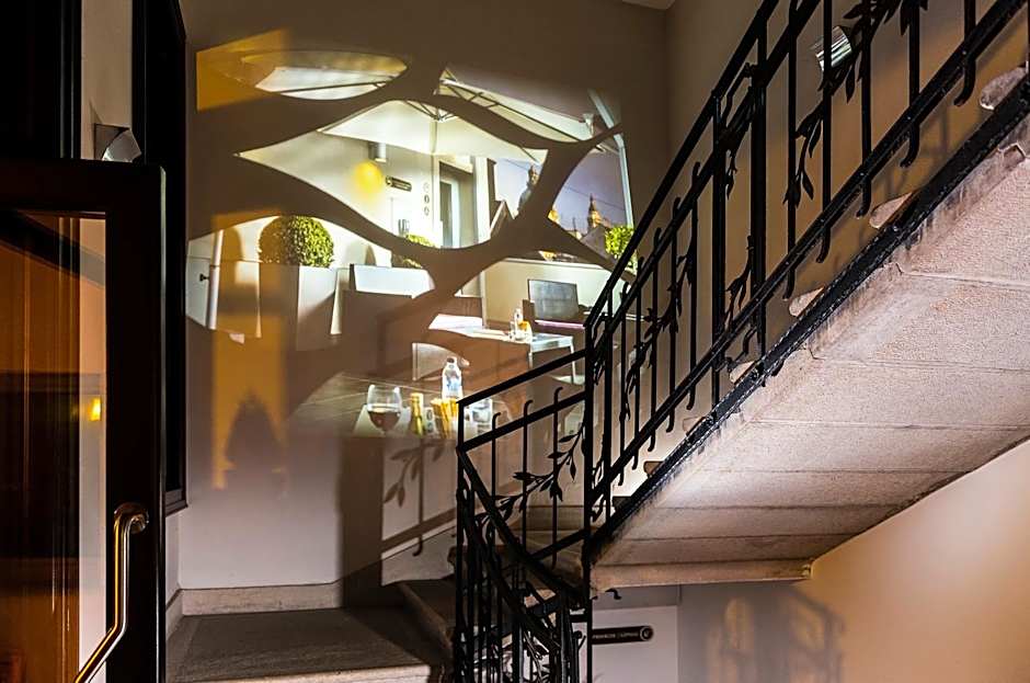Opera Garden Hotel & Apartments