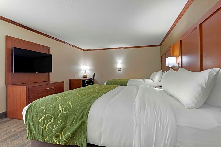 Comfort Suites West Monroe near Ike Hamilton Expo Center