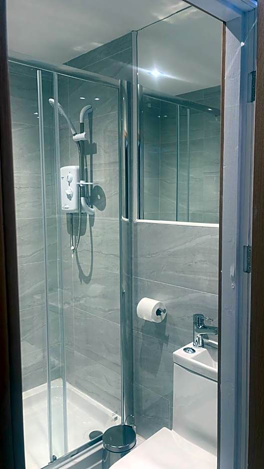 Belvedere Aparthotel - 83 Mount Pleasant