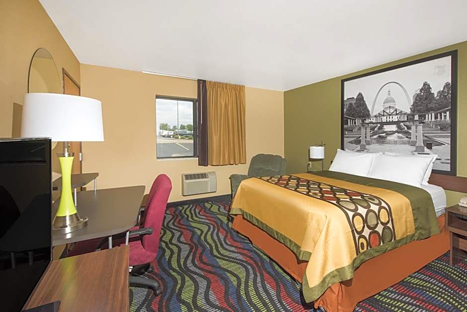 Super 8 by Wyndham Farmington