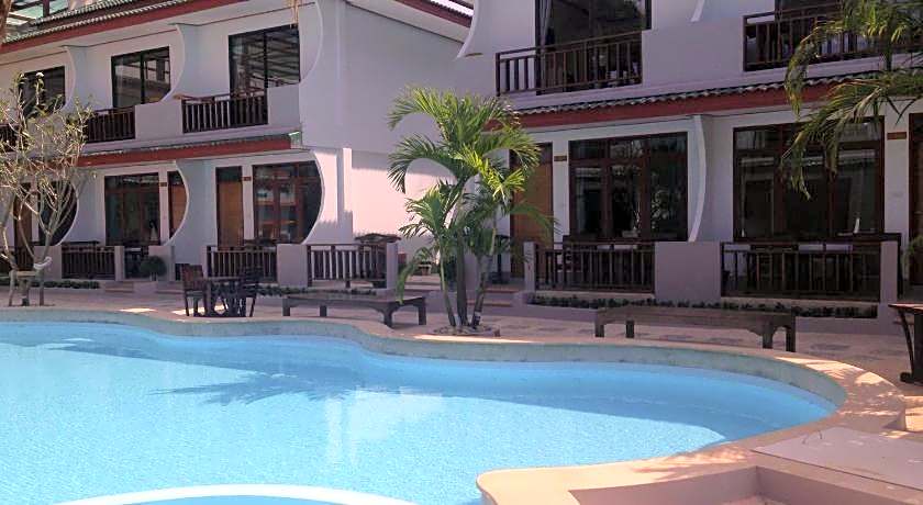 Bamboo @ Koh Chang Resort & Restaurant