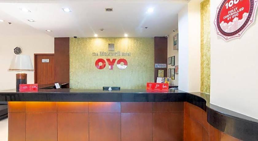 OYO 187 The Maxwell Hotel